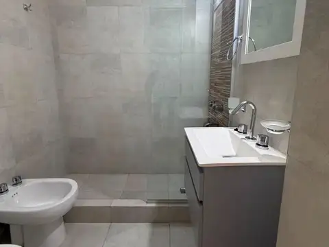 DEPARTAMENTO 2 AMBIENTES CON TERRAZA PRIVADA EN ALQUILER