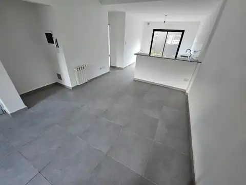 Departamento 3 ambientes con 2 baños