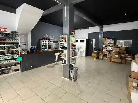 Local en Venta 40 años