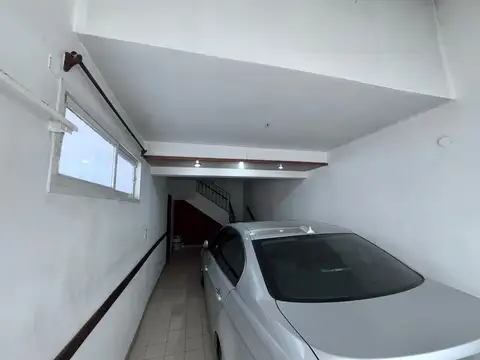 Depto Tipo Casa en Venta 42 años