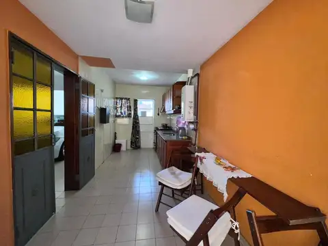 Depto Tipo Casa 3 ambientes con 1 baño