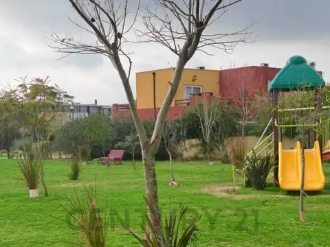 Casa en Alquiler en Villanueva, USD 1.300