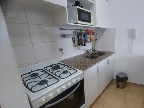 Departamento en Venta en Abasto, USD 74.500