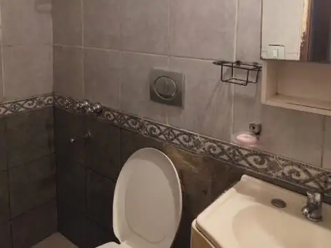Depto Tipo Casa 4 ambientes con 1 baño