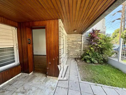Casa 4 ambientes en venta en Quilmes Oeste - apto crédito