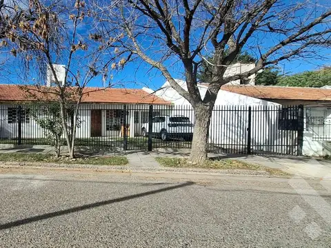 VENTA CASA 3 DORM - APTA CREDITO - B° CARNAGHI, NEUQUÉN