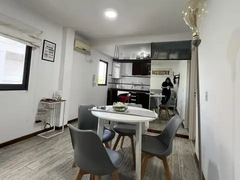 Departamento en Alquiler en Abasto, $ 500.000