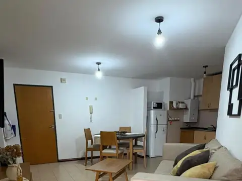 DEPARTAMENTO PARA 4 PERSONAS AMOBLADO EN BARRIO NUEVA CORDOBA