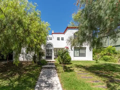 Boulevard de Todos los Santos 5700