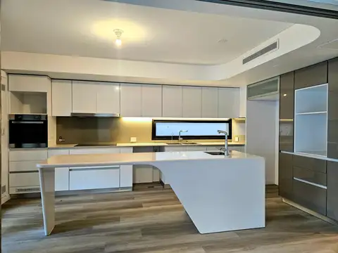 Departamento 5 ambientes con 3 baños