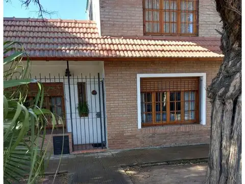 Avenida Rouillón 500