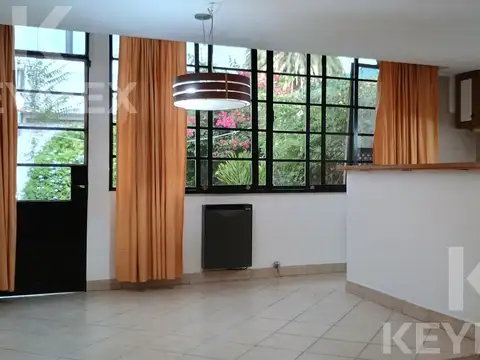 CASA DE 3 DORM EN ALQUILER C/VERDE