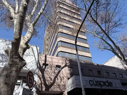 Oficina en Venta en Mendoza, Capital