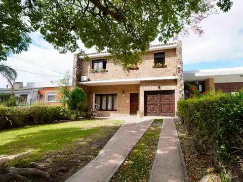 VENTA CASA PUNTA GORDA 4 DORM 4 BAÑOS/ PISCINA 