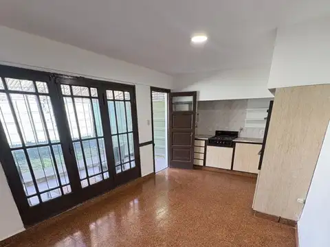 Chalet en alquiler 3 ambientes con patio - Santa Rita