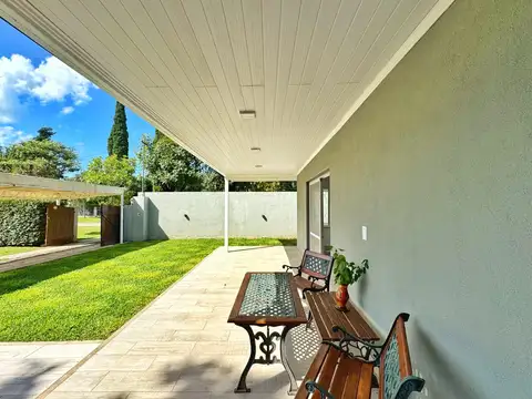 VENTA - Casa 3 dormitorios Roldán