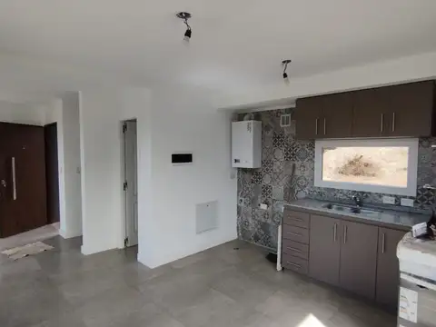 Depto Tipo Casa 3 ambientes con 1 baño