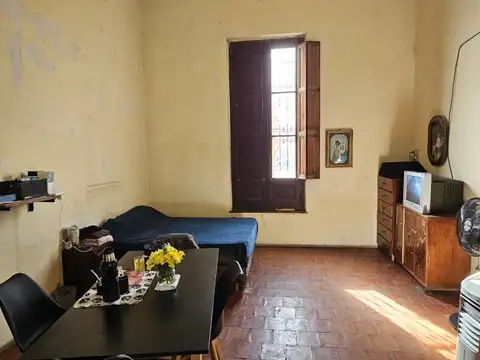 Casa en Venta con 4 cocheras