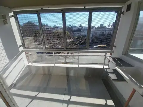 Departamento en Venta en Parque Chacabuco, USD 115.000