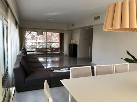 Alquiler Piso de 200 m² – Torre Premium en 11 de Septiembre