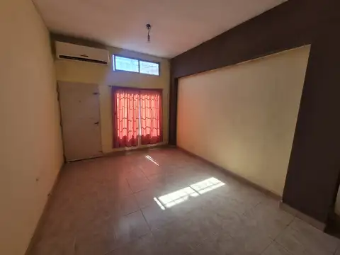 VENTA CASA 4 AMB PARQUE SAN MARTIN MERLO