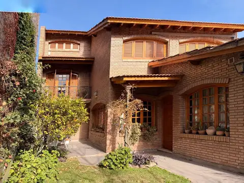 Casa en Venta en Godoy Cruz, Mendoza