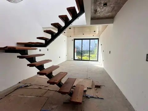 Depto Tipo Casa en Venta A Estrenar