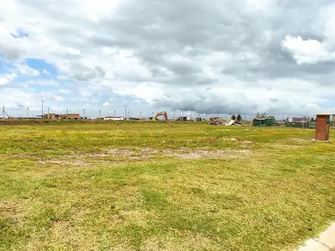 Terreno en Venta en San Sebastián, USD 28.000