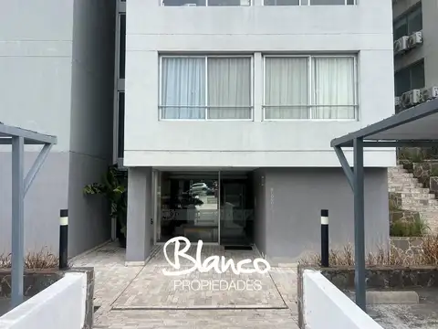 Departamento  en venta en islas del golf, nordelta, tigre