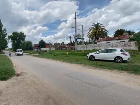 35 e/ 151 y 152 2700