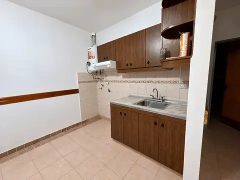 Departamento en Alquiler en Villa Santos Tesei, $ 600.000