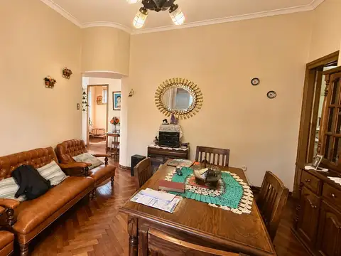 Departamento en Venta en Flores, $ 140.000