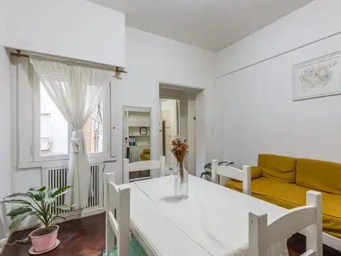 Departamento a la venta de 2 ambientes en Recoleta