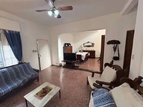 Casa en Venta en Avellaneda, USD 155.000