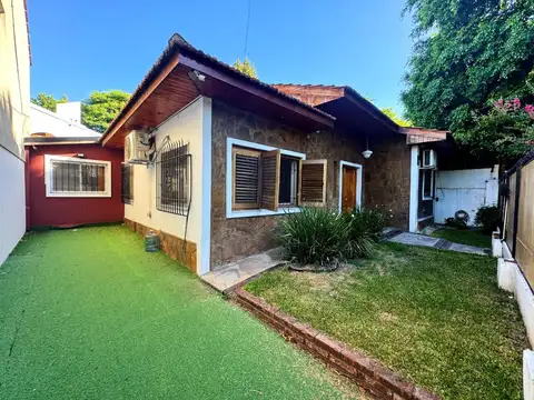 Casa en venta en Punta Chica!