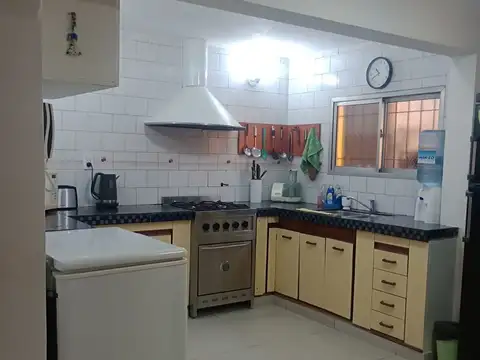 PH 3 AMBIENTES CON PATIO Y TERRAZA APTO CREDITO