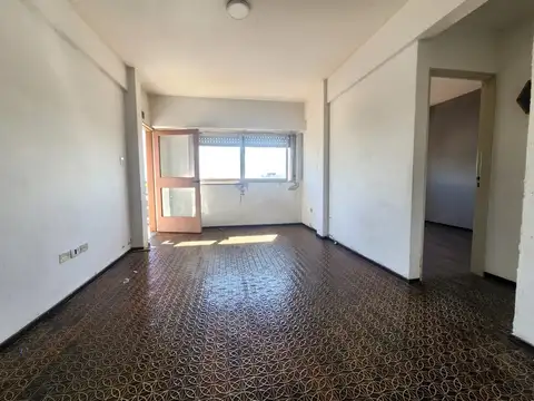 Convencion 1500, Piso 4°