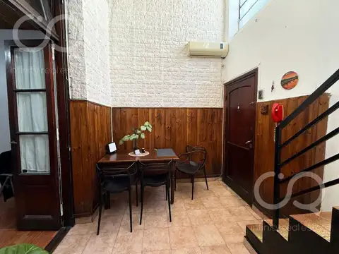 Depto Tipo Casa en Venta 60 años