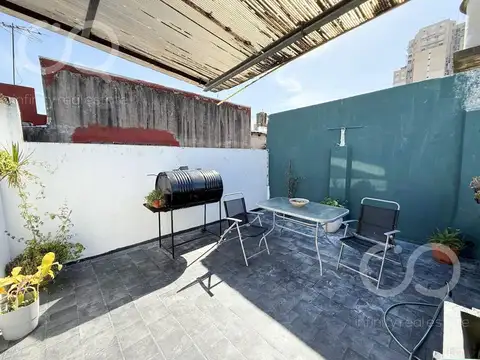Depto Tipo Casa en Venta de 3 ambientes