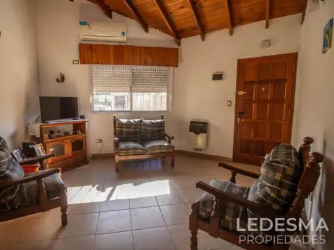 CASA PH EN VENTA 3 AMBIENTES CON PATIO