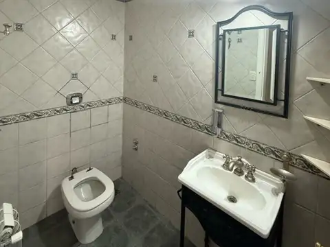 CASA EN VENTA - RIO GALLEGOS