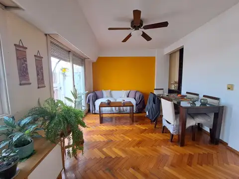 Departamento en Venta en Parque Chacabuco, USD 118.000