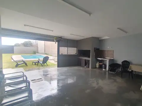 Casa 2 ambientes con 1 baño