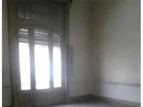 Av Pres Bartolome Mitre 200