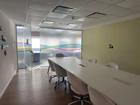 Oficina en Alquiler al Noroeste
