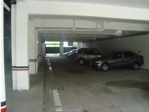 Ing Emilio Mitre 1051 , Piso 1