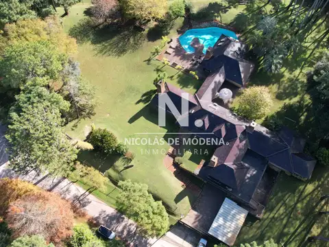 Casa en Venta de 5 dormitorios