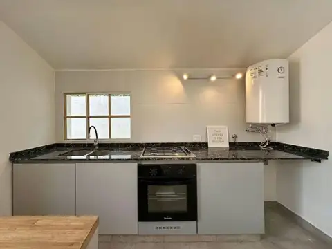 Casa en Venta en Arroyito, USD 93.000