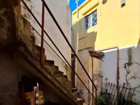 Depto Tipo Casa 4 ambientes con 1 baño