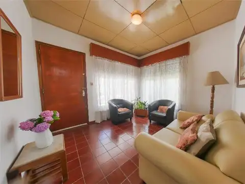 Casa en Venta en San Jose de Mayo, USD 199.000